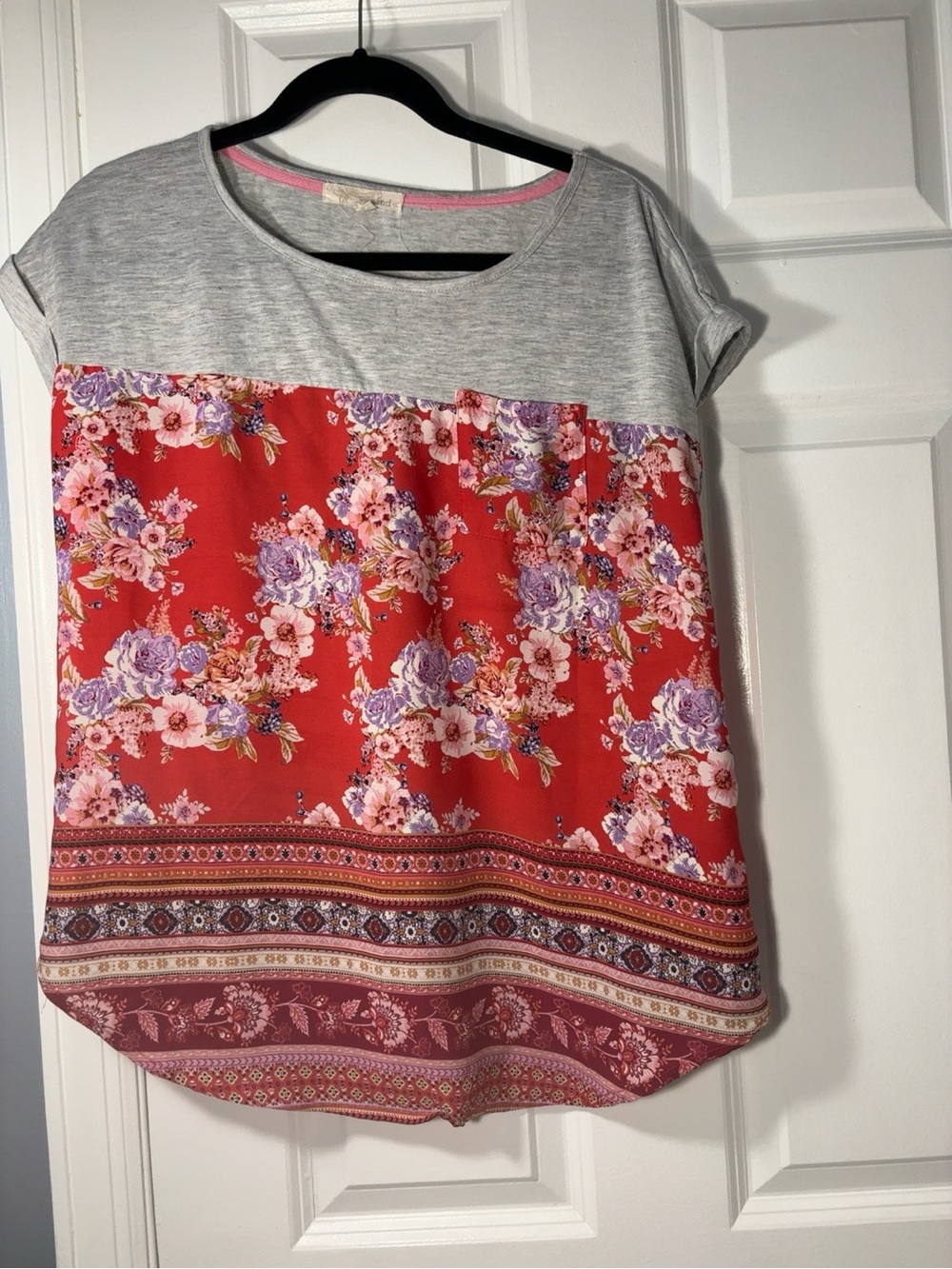 Rewind Women’s Floral Mixed Print Short Sleeve Top XL